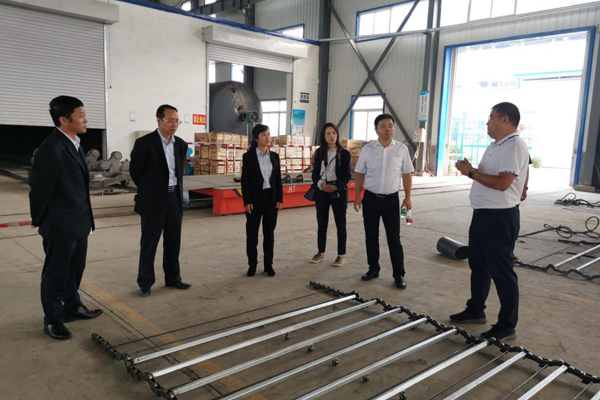 陜西航天建設(shè)集團(tuán)有限公司總經(jīng)理、黨委副書記謝明娟率隊(duì)赴遼寧一諾環(huán)保產(chǎn)業(yè)集團(tuán)開展考察調(diào)研工作